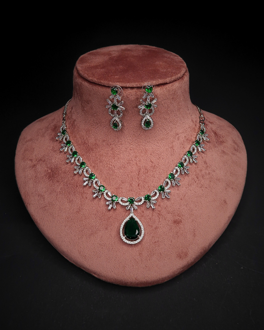 Luxury American Diamond Necklace for Wedding