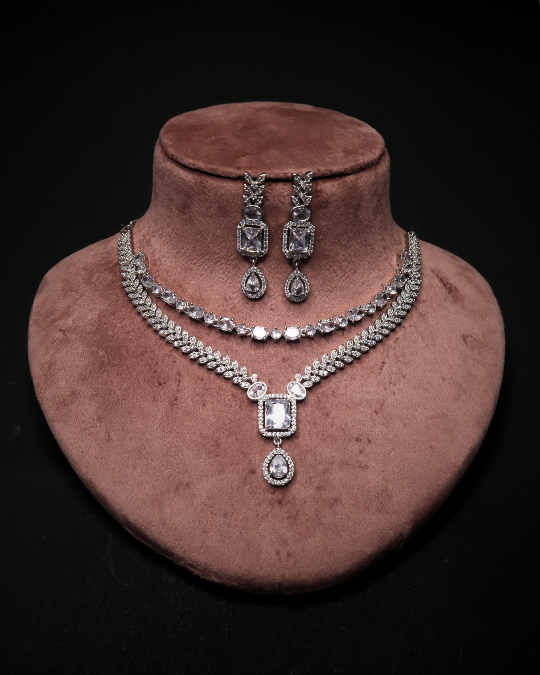 Gorgeous American Diamond Necklace for Special Occasions