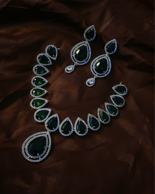 Fashionable Necklace Set – American Diamond Jewelry