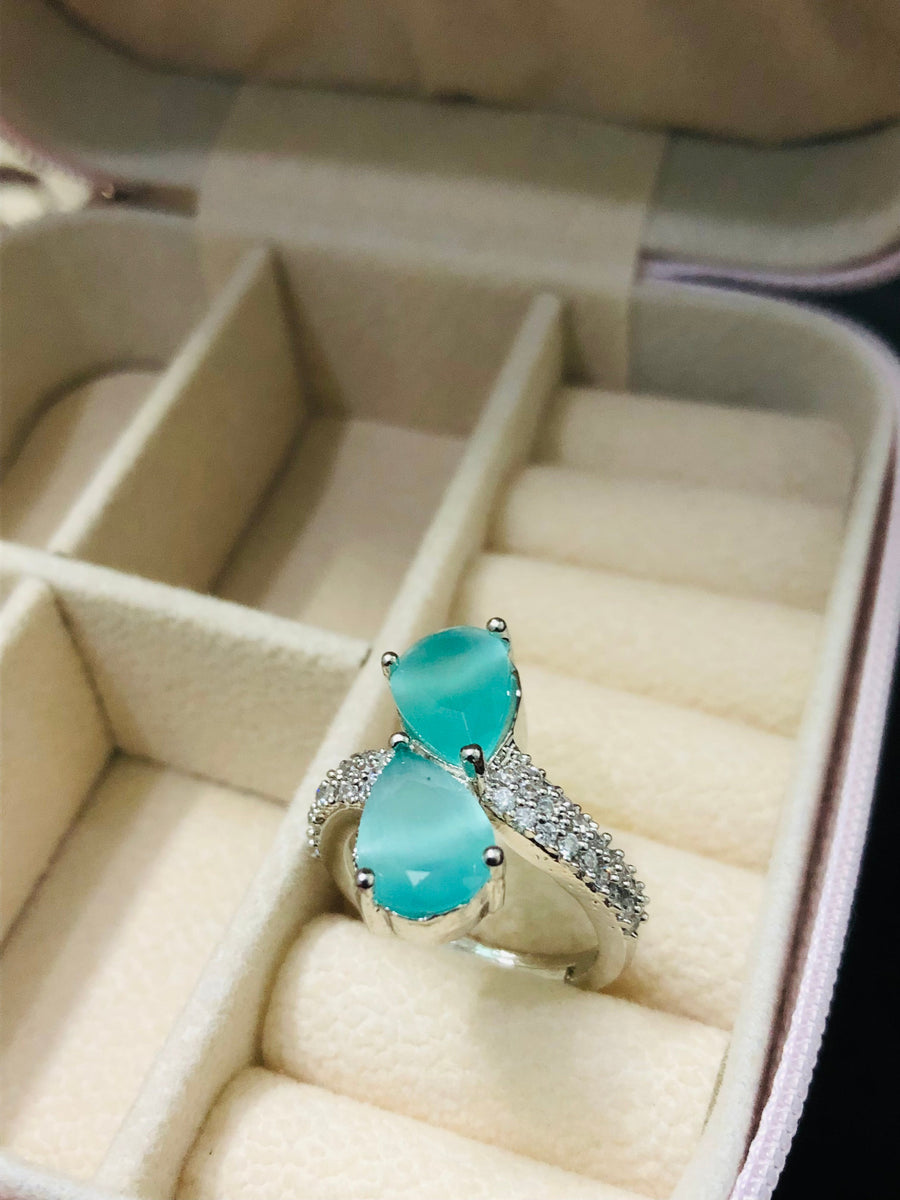 Elegance Square Halo Ring