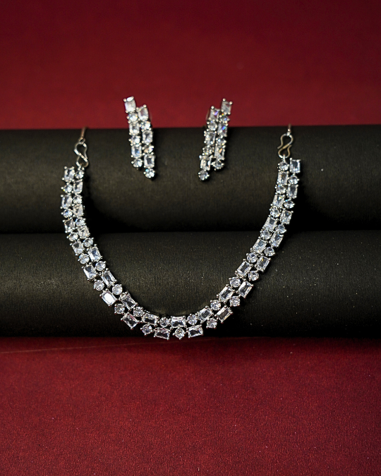 Indian Occasion Necklace Set with Earrings