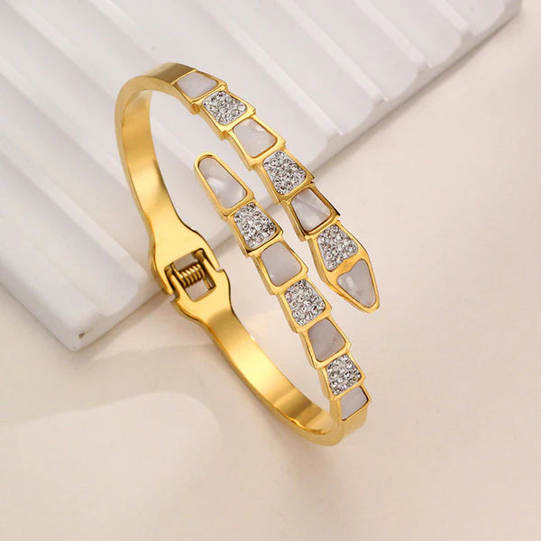 Anti Tarnish Bracelet – Minimalist Fashion Jewelry