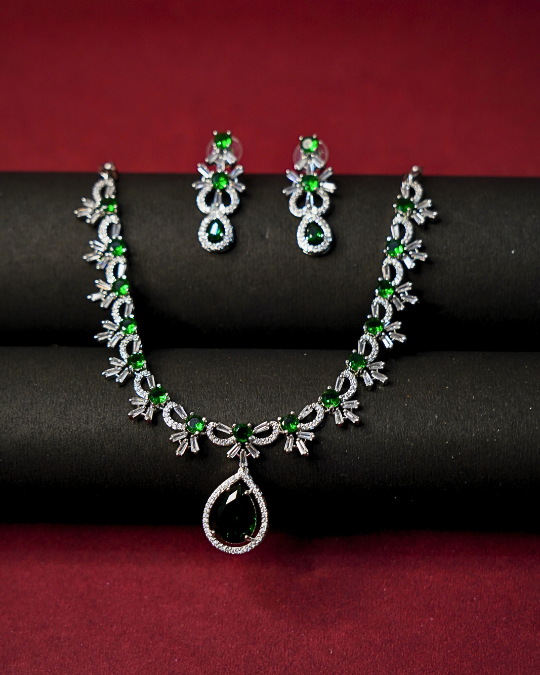 Luxury American Diamond Necklace for Wedding