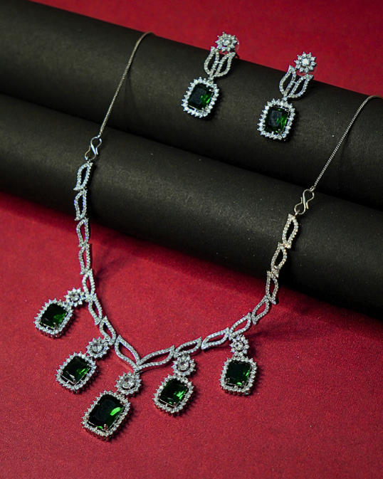 Bridal Look Necklace Set – American Diamond