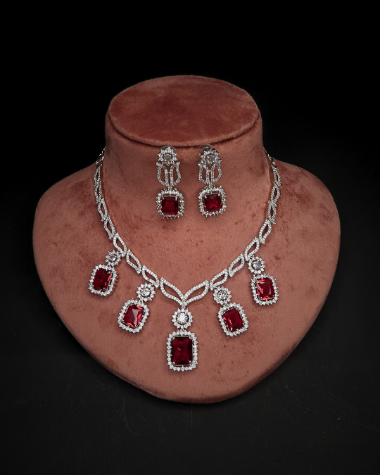 Elegant Wedding Necklace Set for Brides