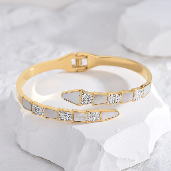 Anti Tarnish Bracelet – Minimalist Fashion Jewelry