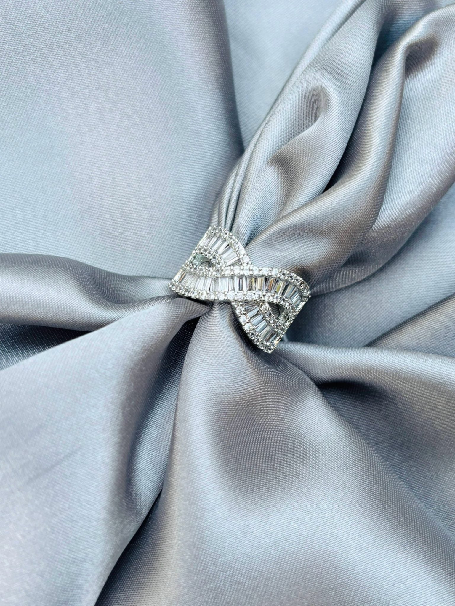 Modern Minimalist Diamond Solitaire Ring for Daily Luxury