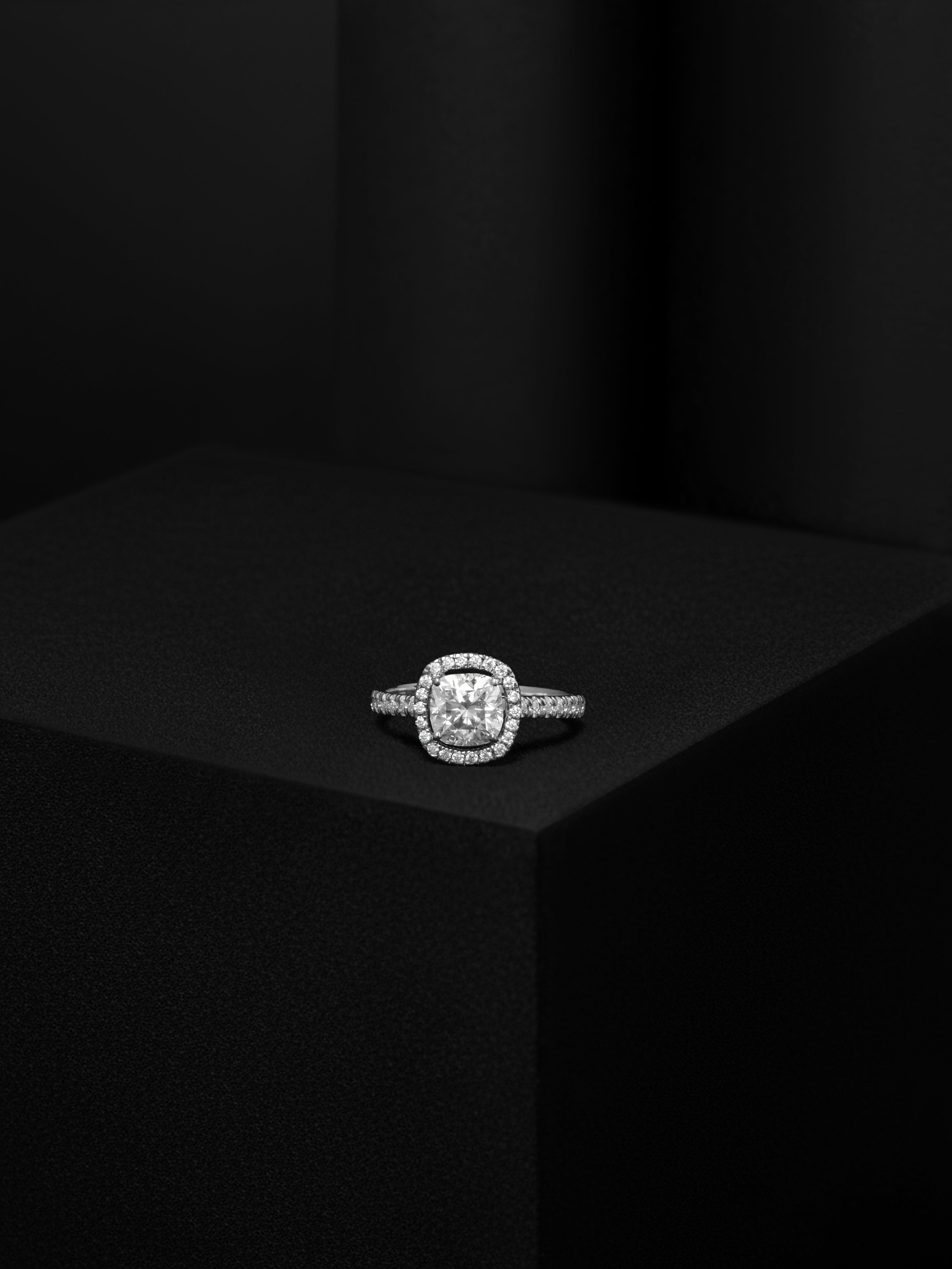 Aster Halo Diamond Ring