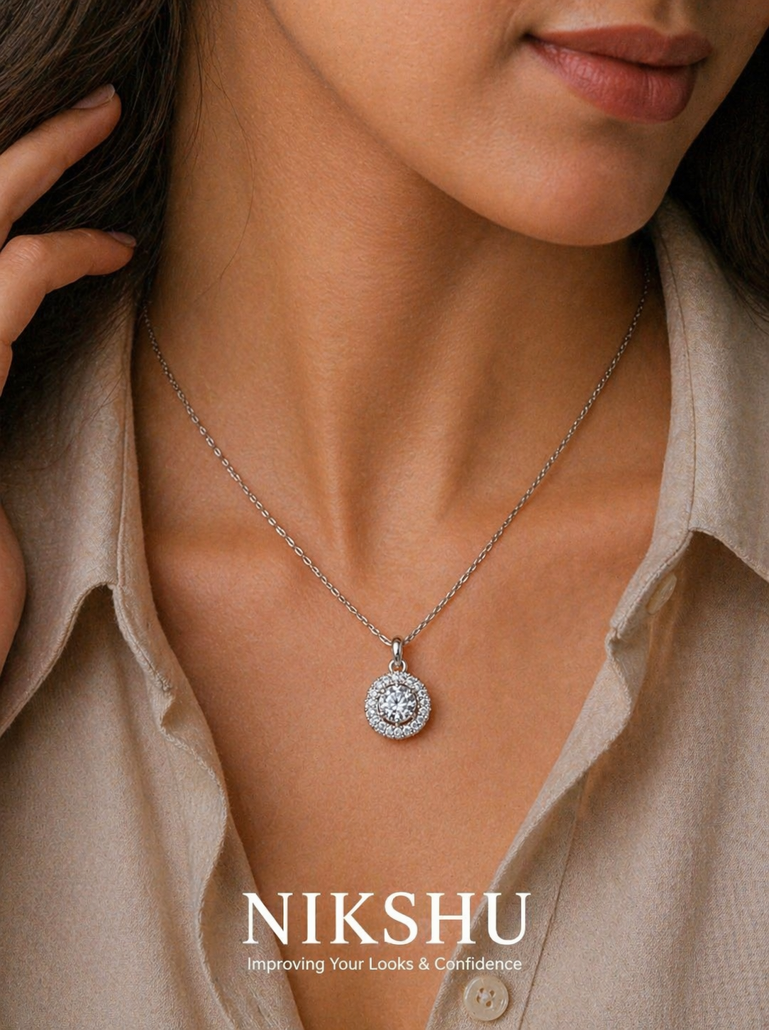 Nikshu Classic Round Brilliant Halo Silver Pendant